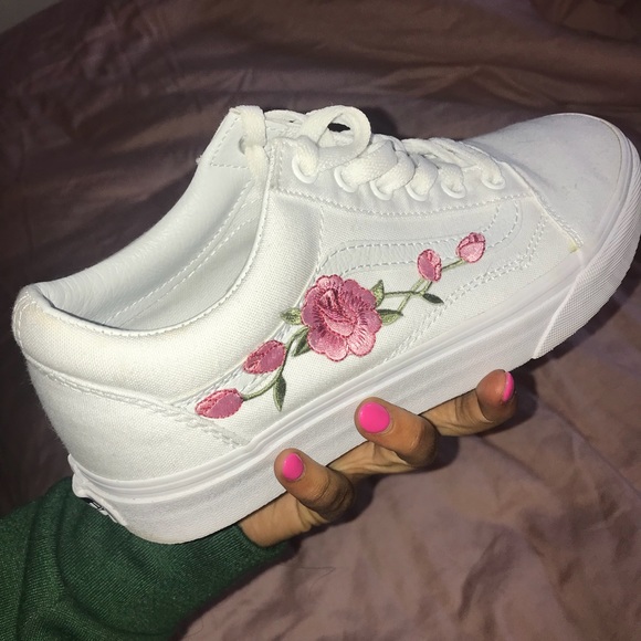 white vans embroidered